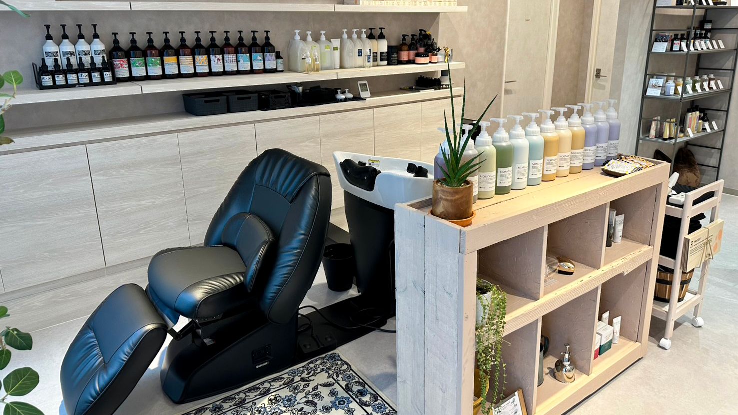 Leven hair by Recess 店内写真