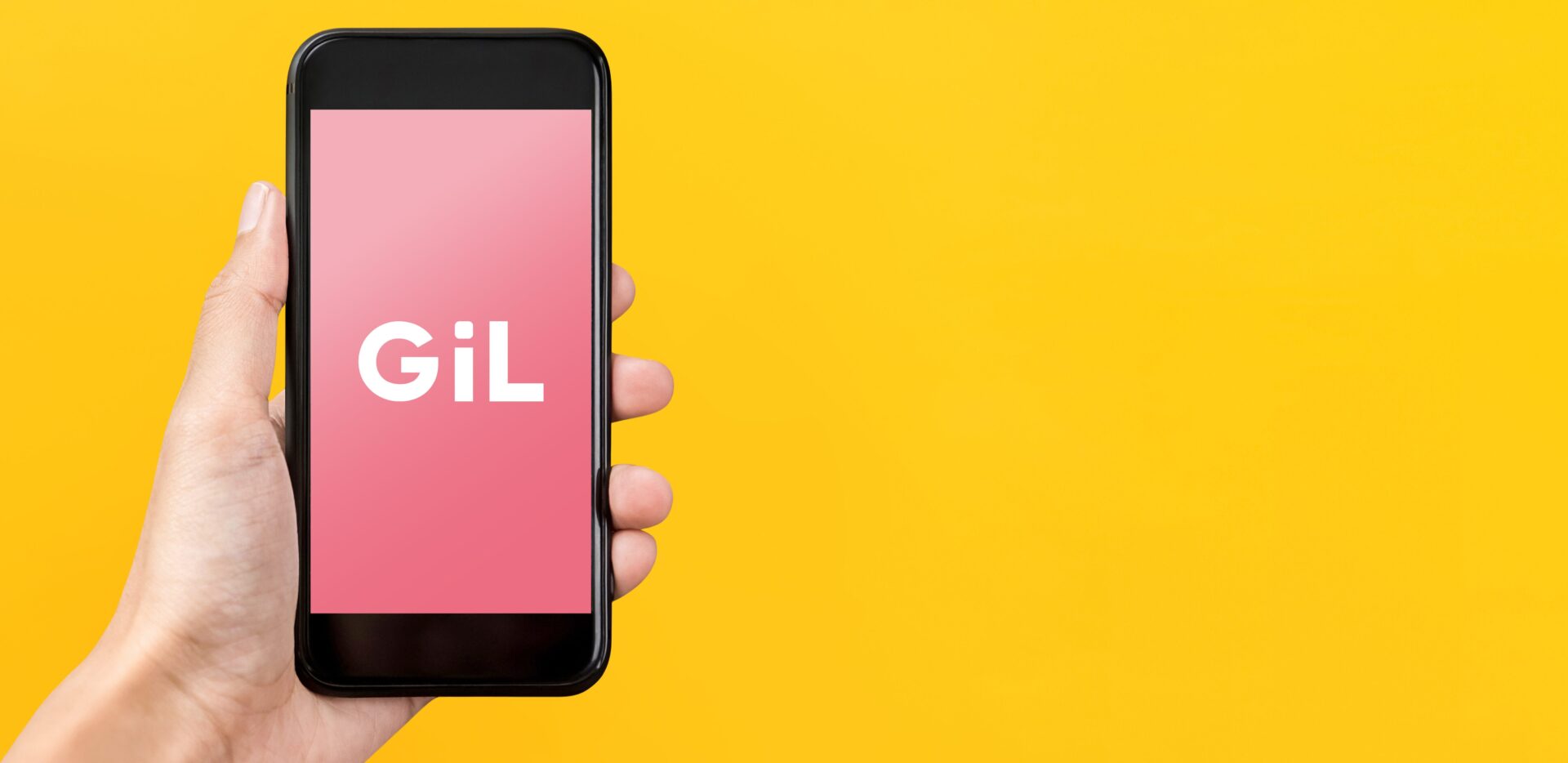 スマホにGiLのロゴが写っている写真